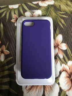 I have brand new Apple iPhone 6/6s/7/8 silicone case without logo