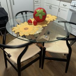 Poly & Bark Round Glass Dining Table + POLY & BARK Weave Dining Chairs (Set)