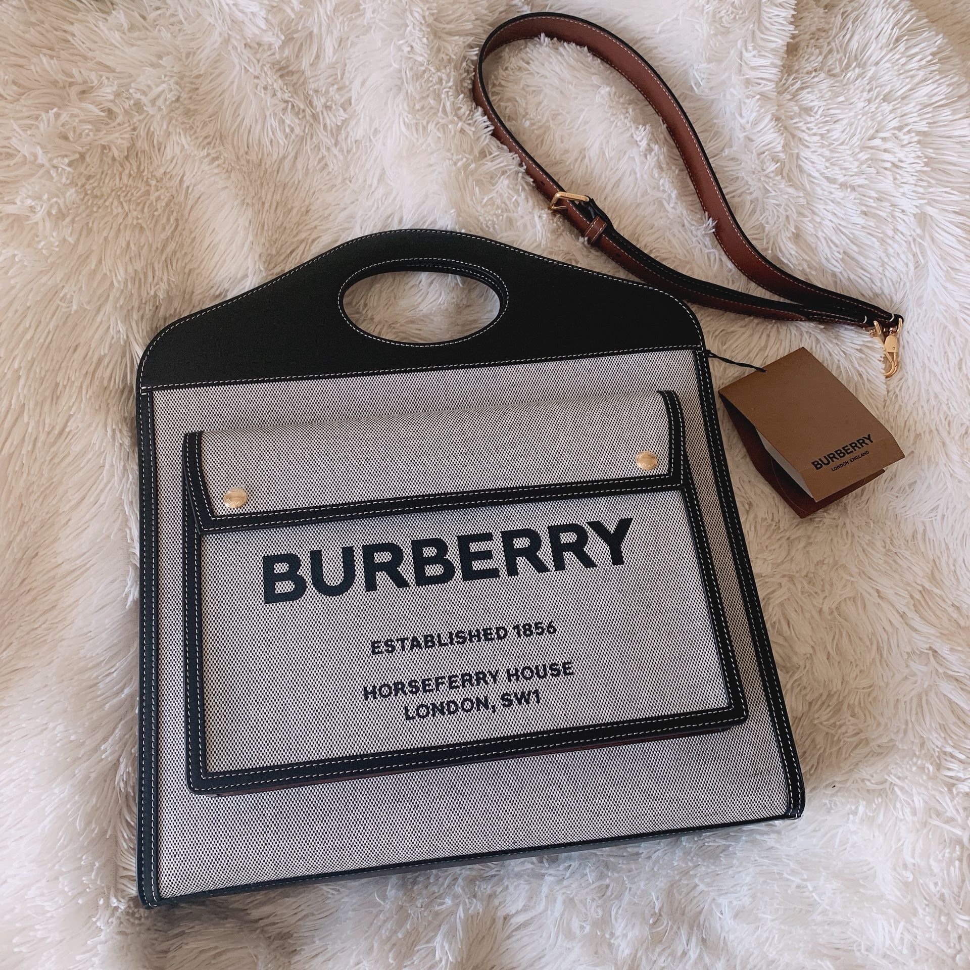 Burberry Medium Pocket Bag - Black/Tan