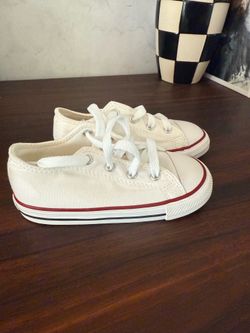 Kids converse