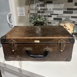 Vintage Luggage 