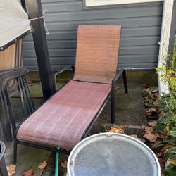 Lounge Chairs 2