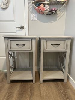 Matching Set of 2 Gray Nightstands / End Tables – $100