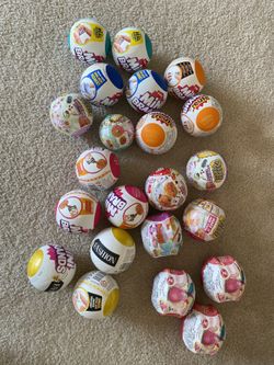 Lot of 22 mini balls (sealed/unopened)