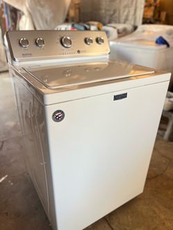 Maytag washer 3.8 Cuft free Delivery