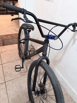 Crew 29 inch bike