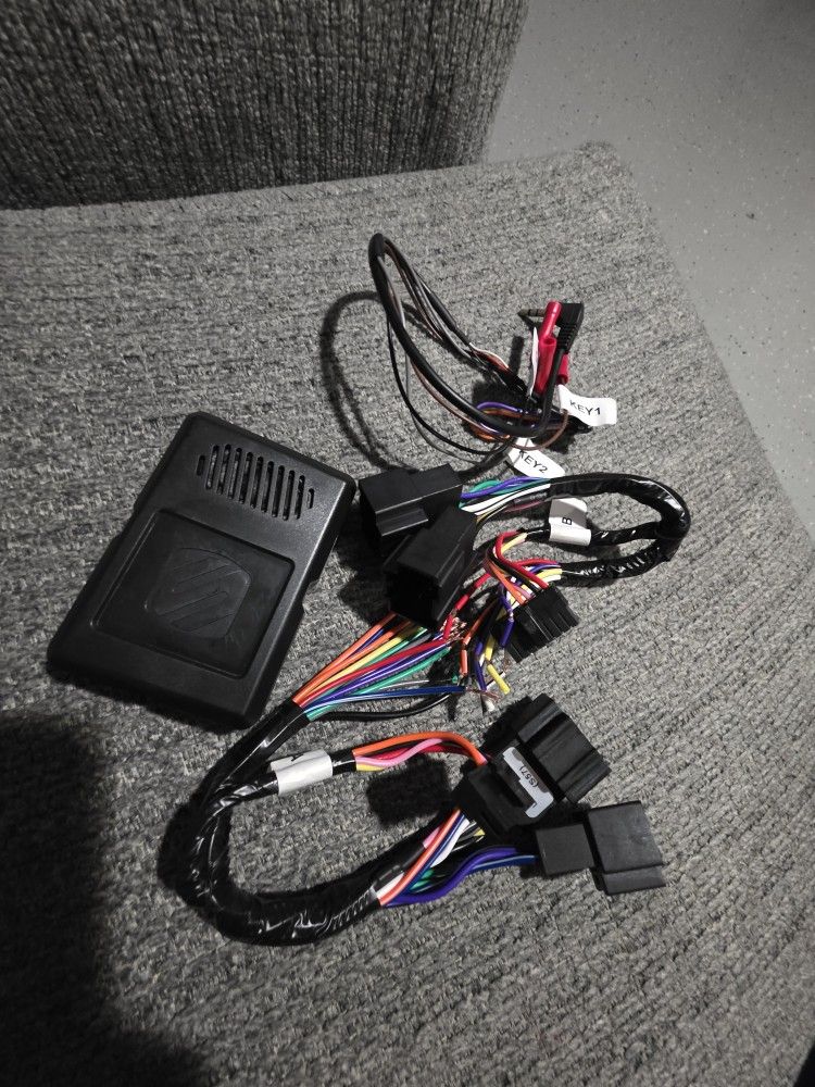 Scosche GM3000SW-WM1 Wiring Harness Retains Steering Controls & Compatible w/ Select 2000-13 GM