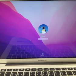 MacBook Air 2017 ,13in Display, 128gb Storage, 8gb Ram