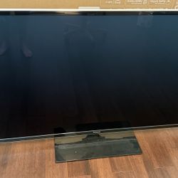 60” TV Panasonic In Great Condition