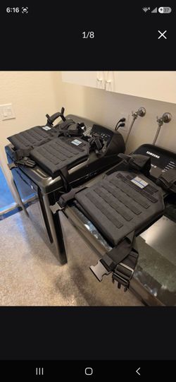 Weighted workout Vest 2 plates 8lbs each front & back