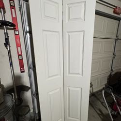 Bi-fold Door