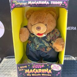 Vintage DanDee 1996 The Original Macarena Teddy Plush Singing Toy