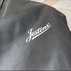 Cal Lutheran Cap Gown & Hood Masters/ MBA