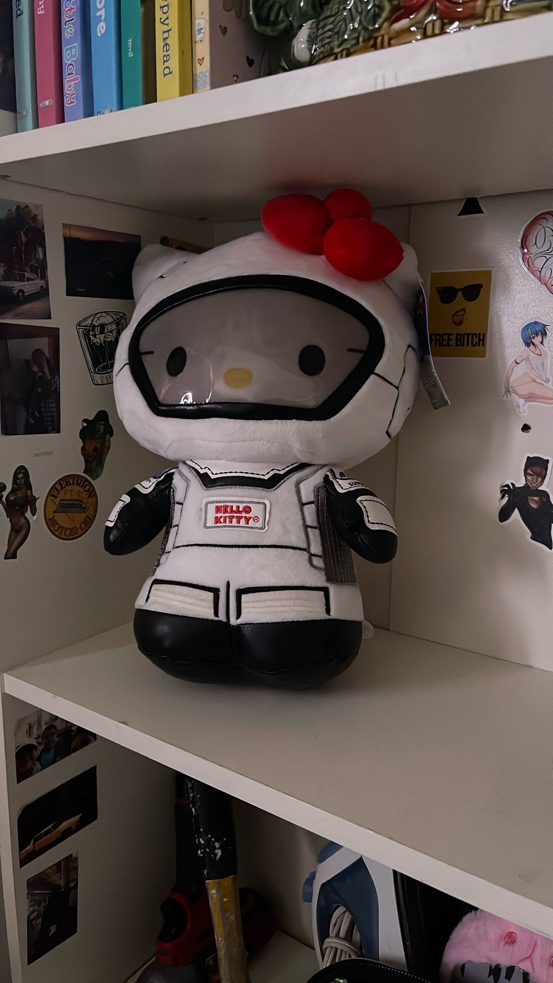 Hello Kitty Astronaut