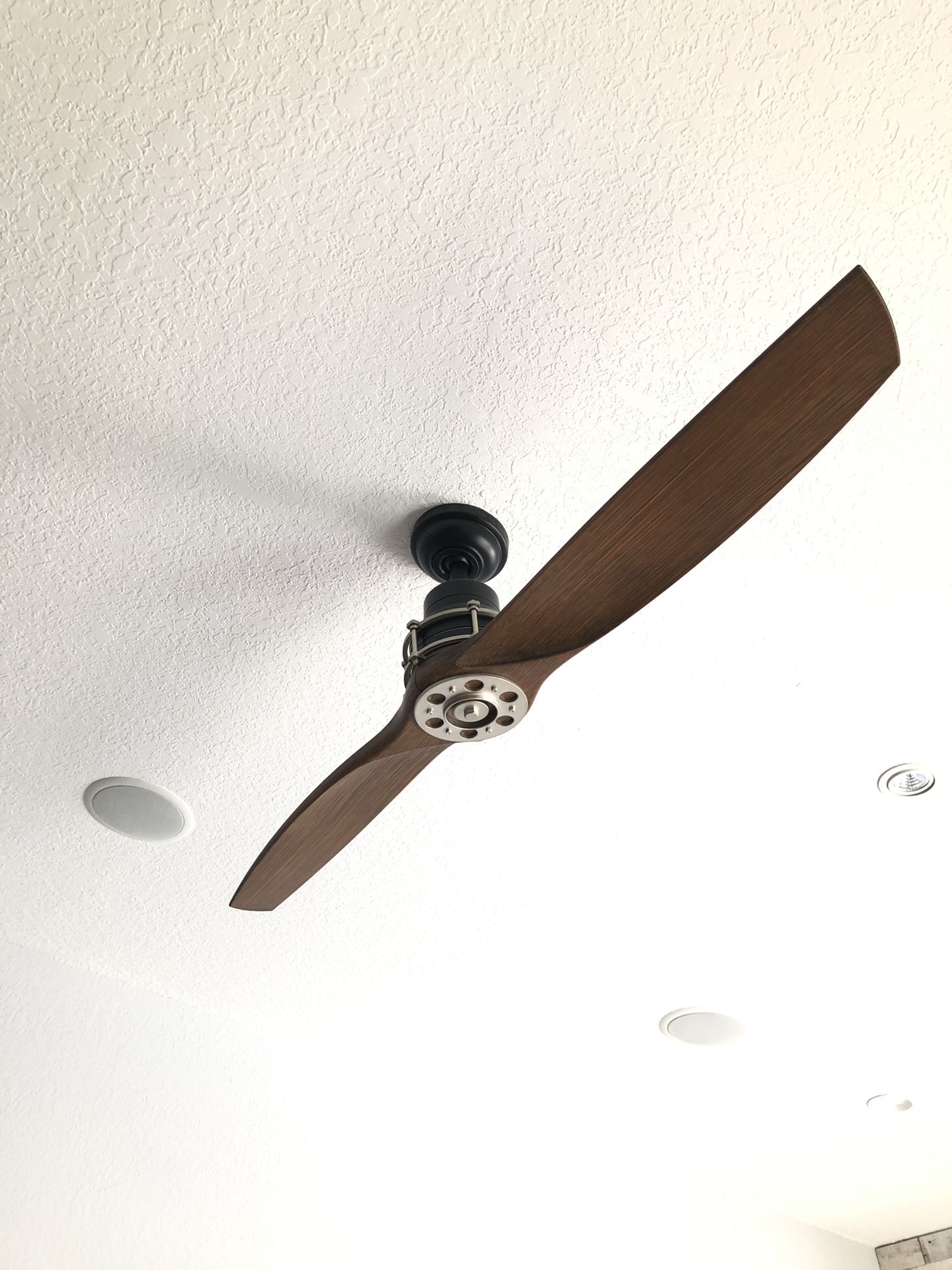 Airplane propeller Ceiling Fan with remote!