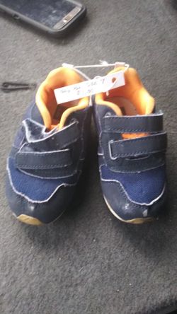 Little boys gap shoes