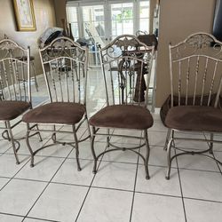 4 dining chairs 