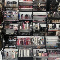 Nyx Make Up Display With Make Up