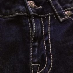 like new Miss Me boot cut jeans 