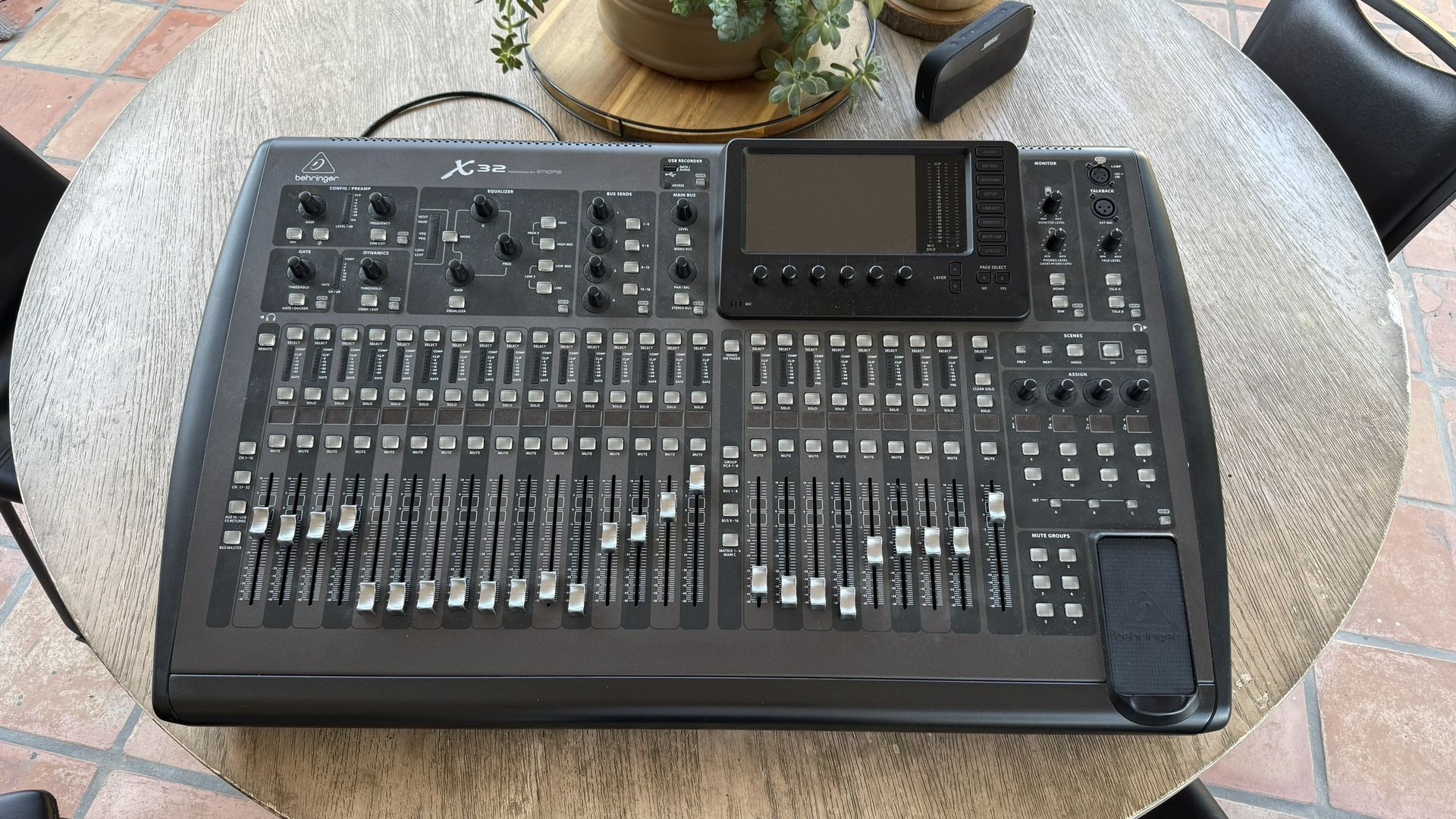 Behringer X32 Mixer
