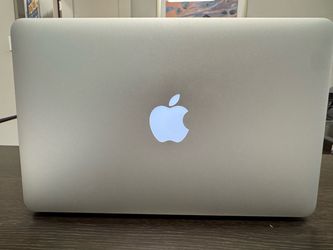 MacBook Air 11”