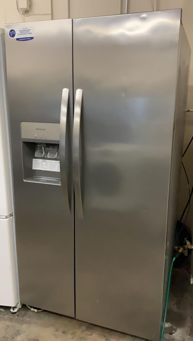 Frigidaire Side-by-Side Stainless Steel Fridge
