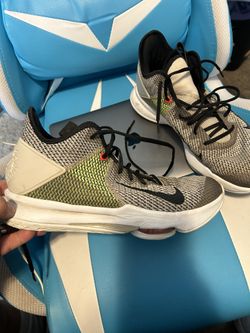 Lebrons Basketball Shoes