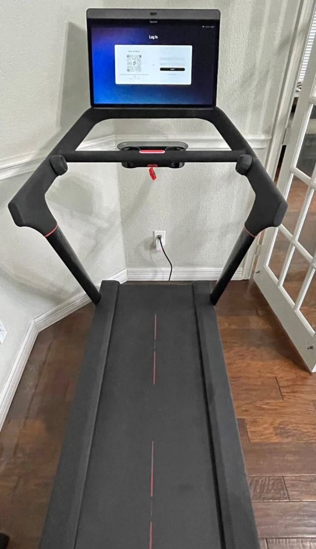 Peloton-Treadmill
