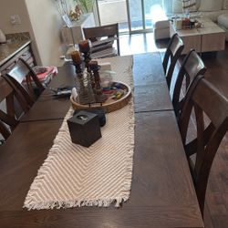 Dinner Room 9 Piece Set