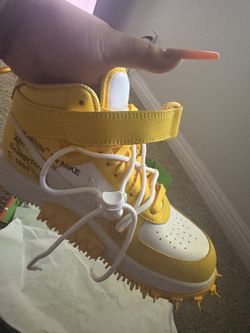 Off White C/o Nike Shoes Yellow