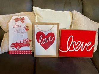 Valentine's Day Tiered Tray Decor Bundle