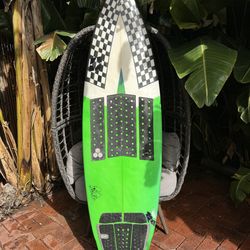 Twin fin surfboard - Northern Alliance
