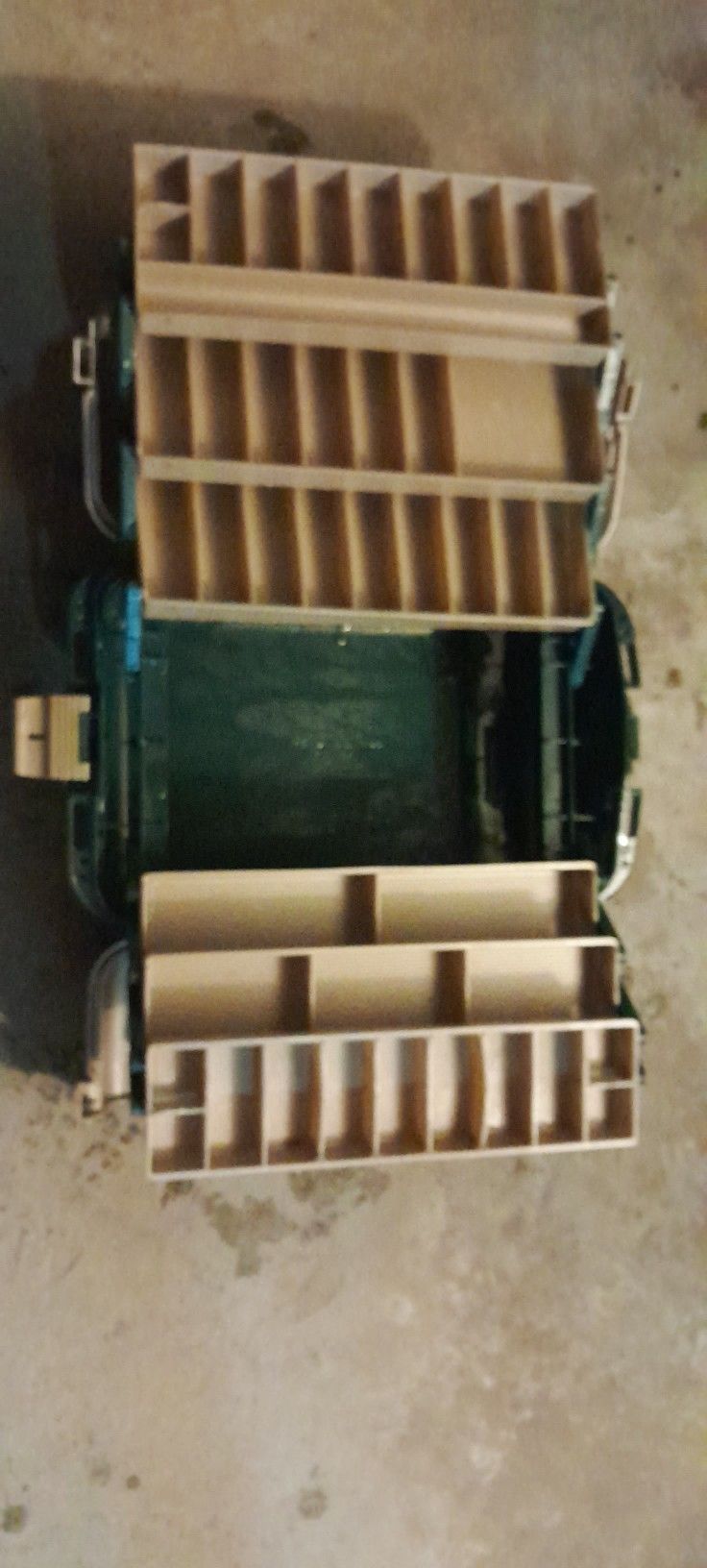 Vintage Plano 8600 Fishing Tackle Box Locking Tray Cantilever