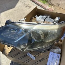 2012-2013 Toyota Camry Headlight Left Side