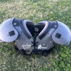Riddell Hitter H-80 Youth Football Shoulder Pads (Size 11–12)