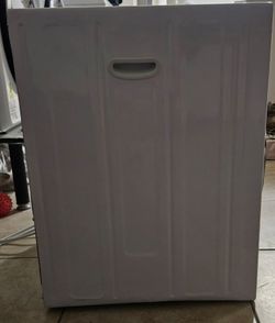BLACK+DECKER portable dryer