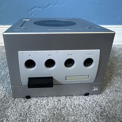 Nintendo GameCube Grey