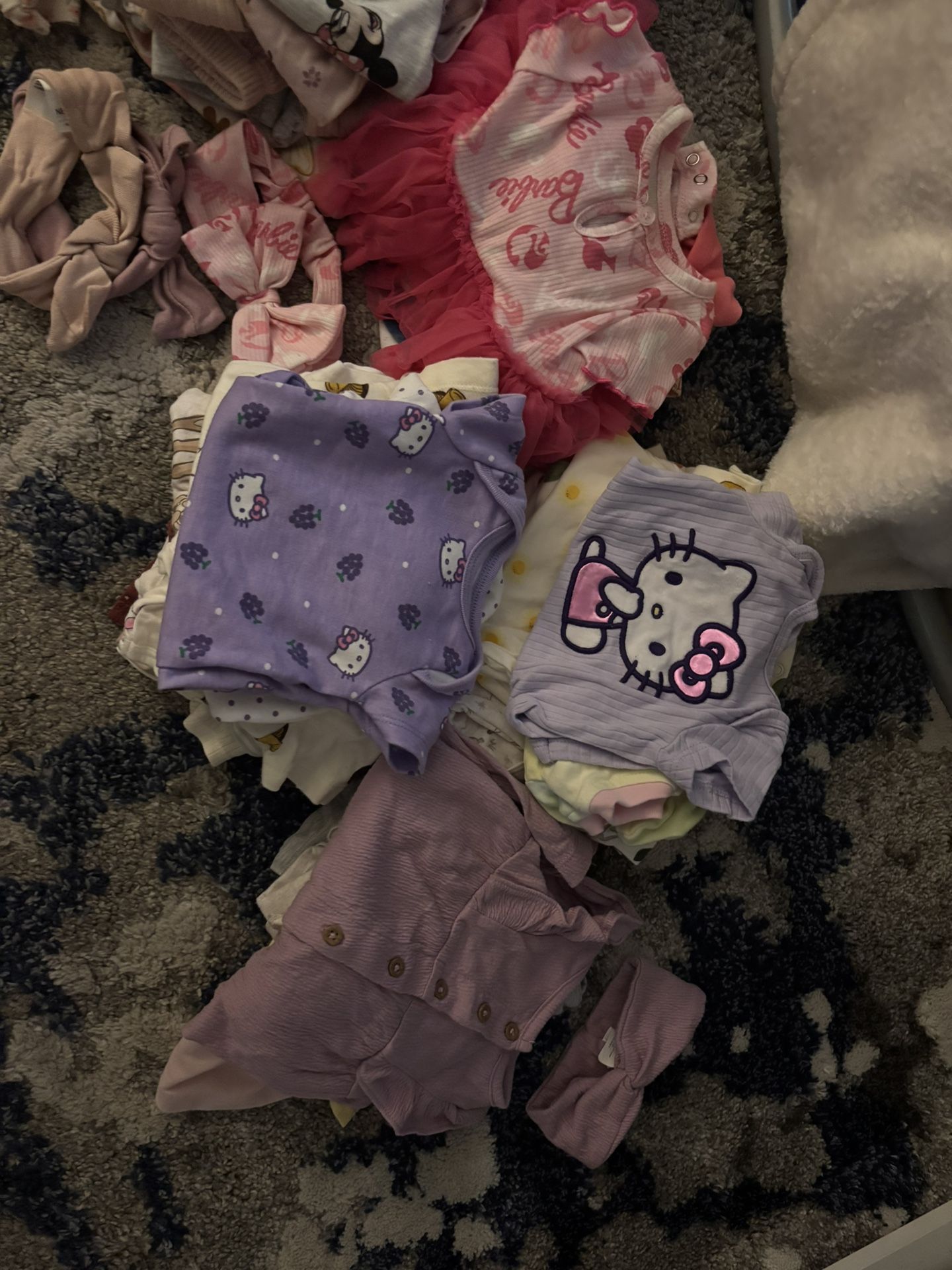 Newborn Babygirl Bundle 