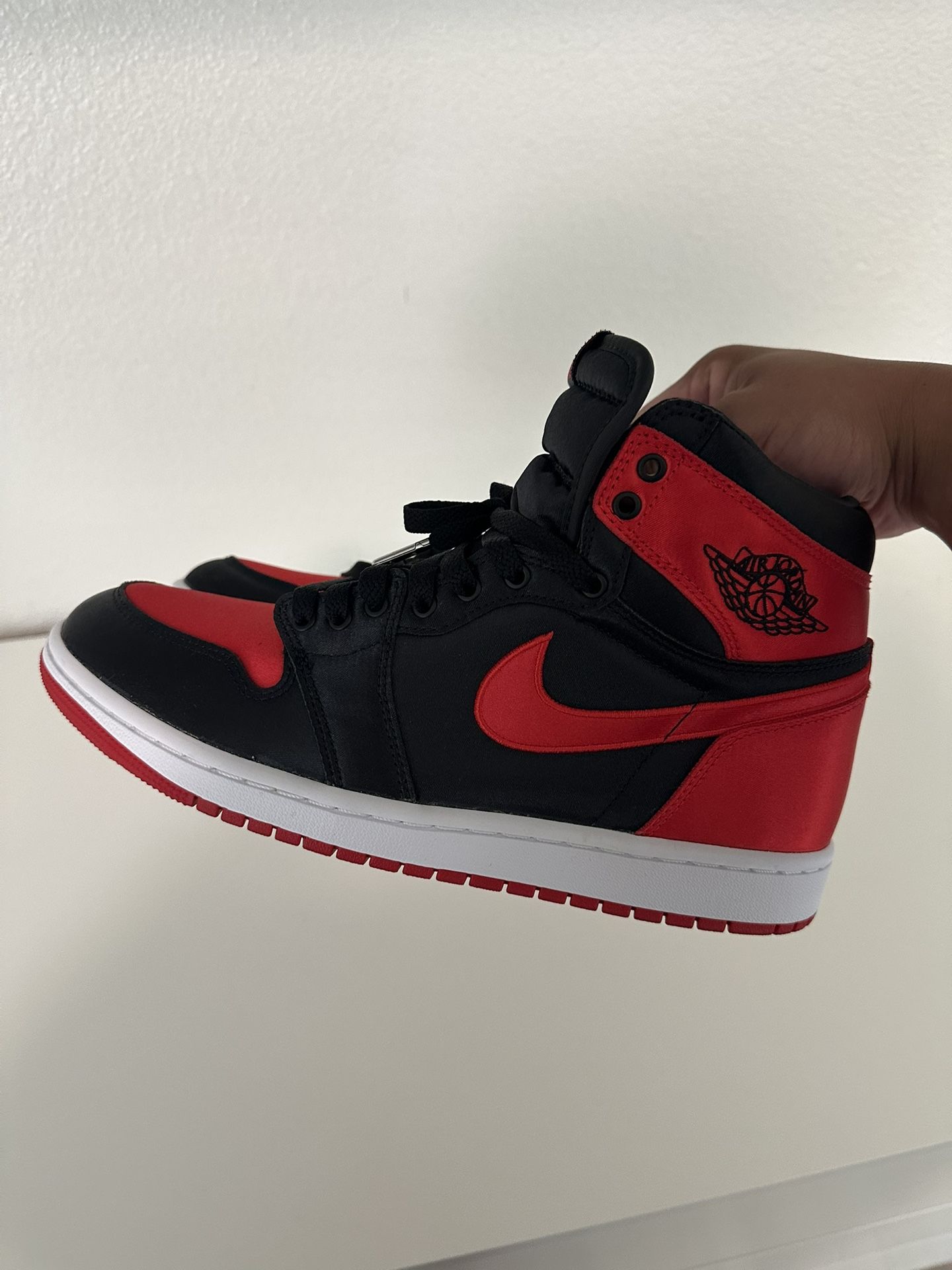 Satin Jordan 1 Sz 9 Og All