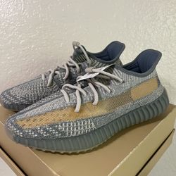 NEW - Authentic Adidas Yeezy 350 - Men US 9.5