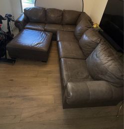 Sectional Sofa