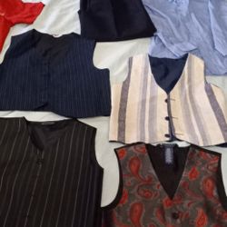 In Exallant Clean Condition Boys Clothes Sizes 8,10,11,12 Years Old Ready To Use With Suits All $35 Check Out All Pictures Pick Up At Country Club 