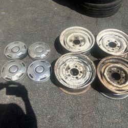 White Patina 15 inch Ford F-100 steel wheels with dog dish caps-