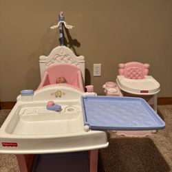 Fisher Price Rocking Bassinet & Highchair 