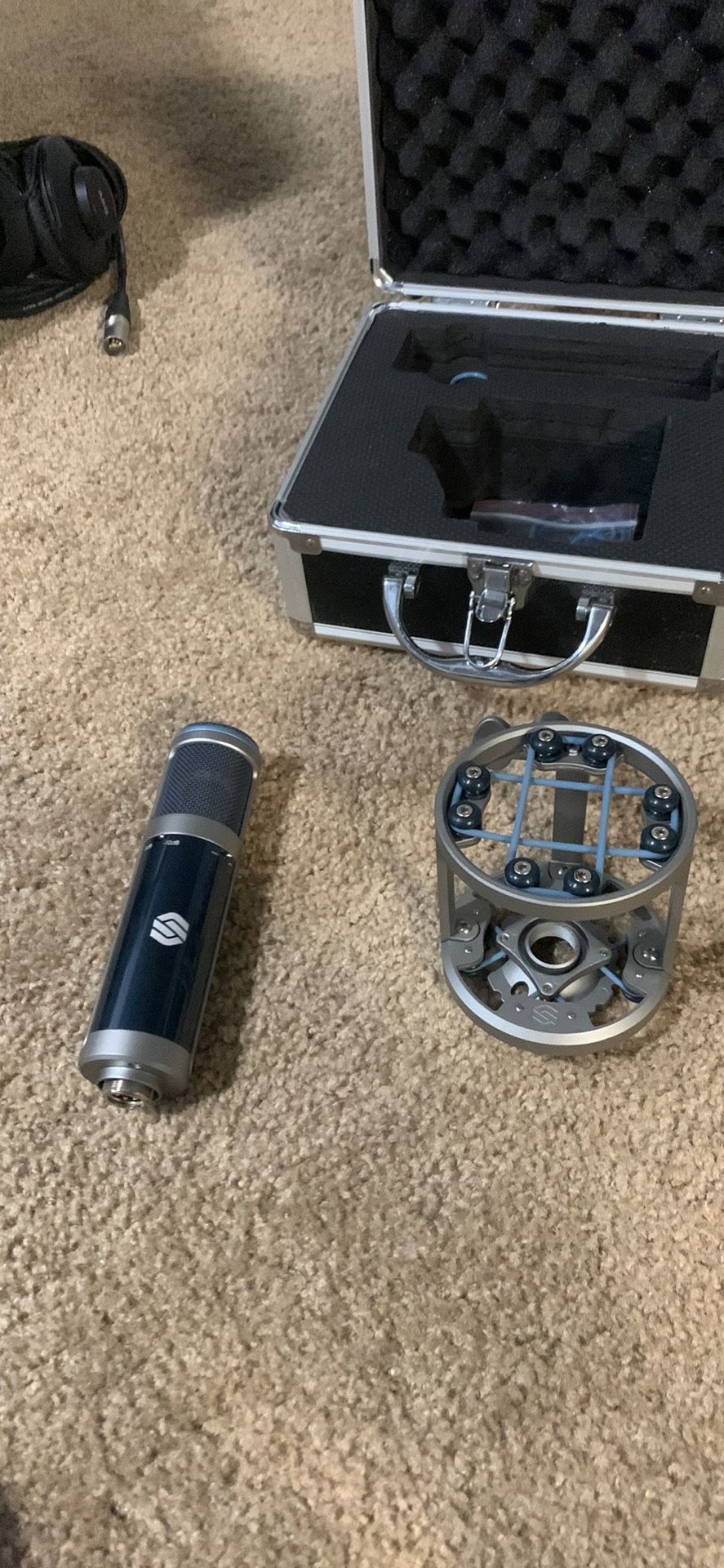 Sterling ST159 Studio Recording Microphone