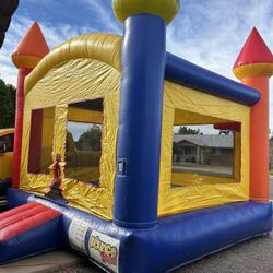 Pogo Bounce House Crossover Inflatable