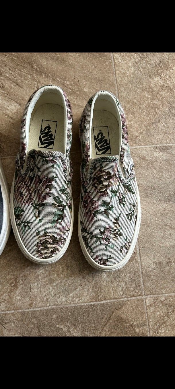 Women's Shoes