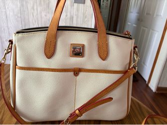 Dooney and Bourke handbag - great condition