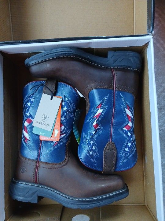 Selling Toddler Boots