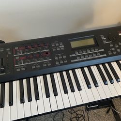 Yamah MOXF6 W/Flash memory (Jamal sounds)